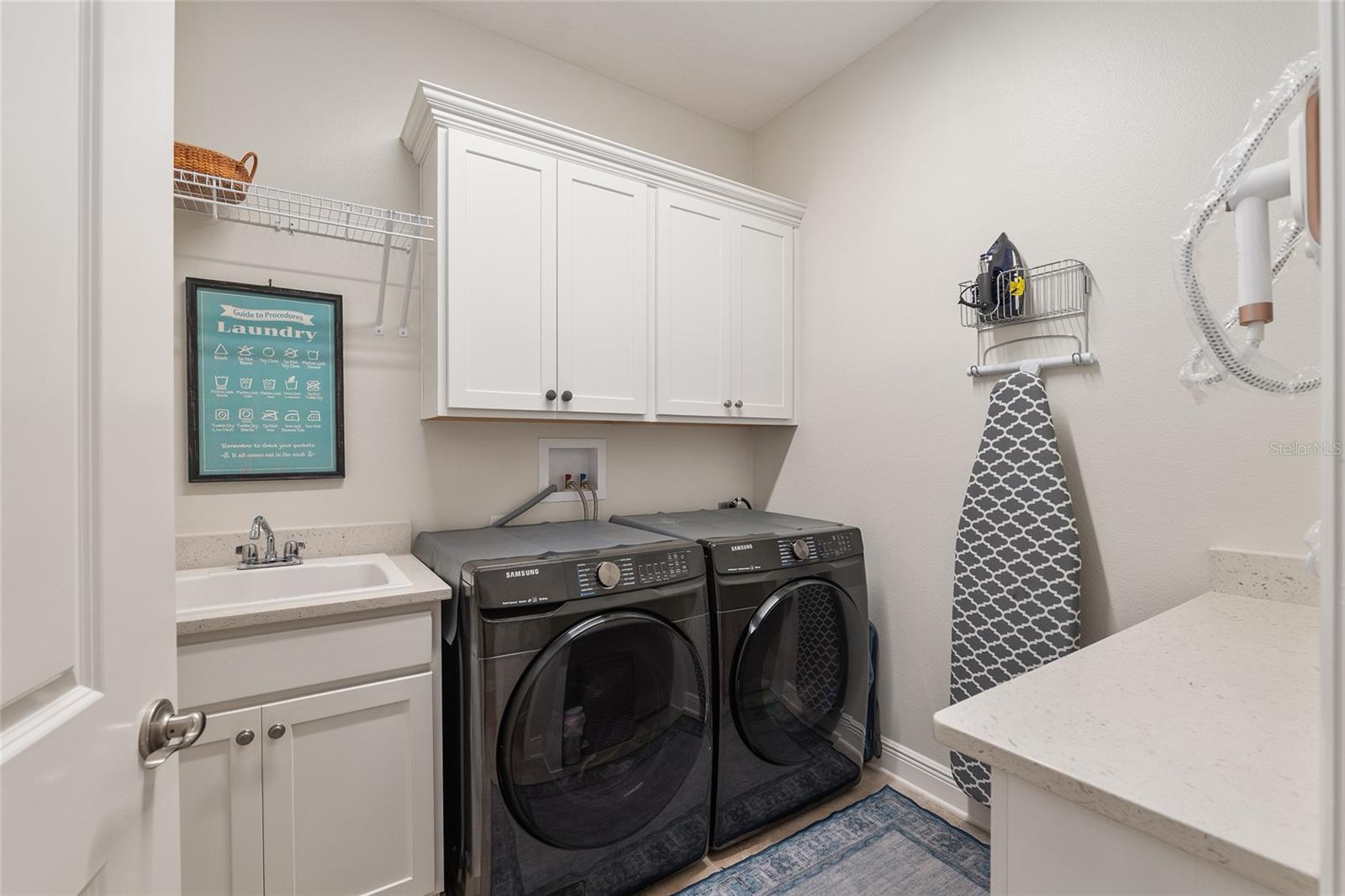 Image 52 of 100 For 11207 Roz Way