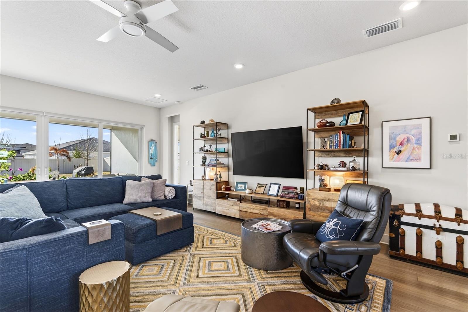 Image 11 of 94 For 8903 Drummer Plank Drive