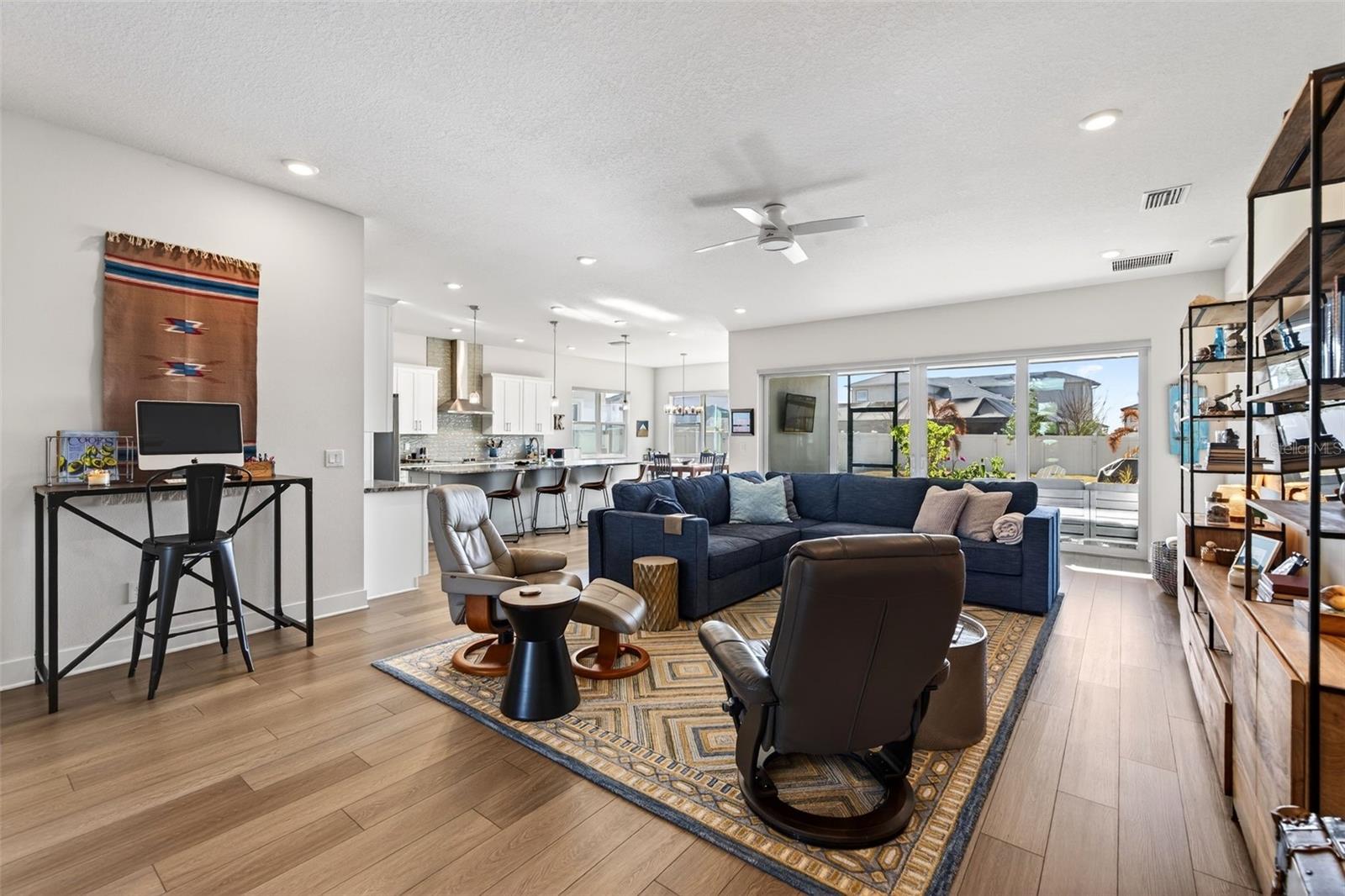 Image 12 of 94 For 8903 Drummer Plank Drive