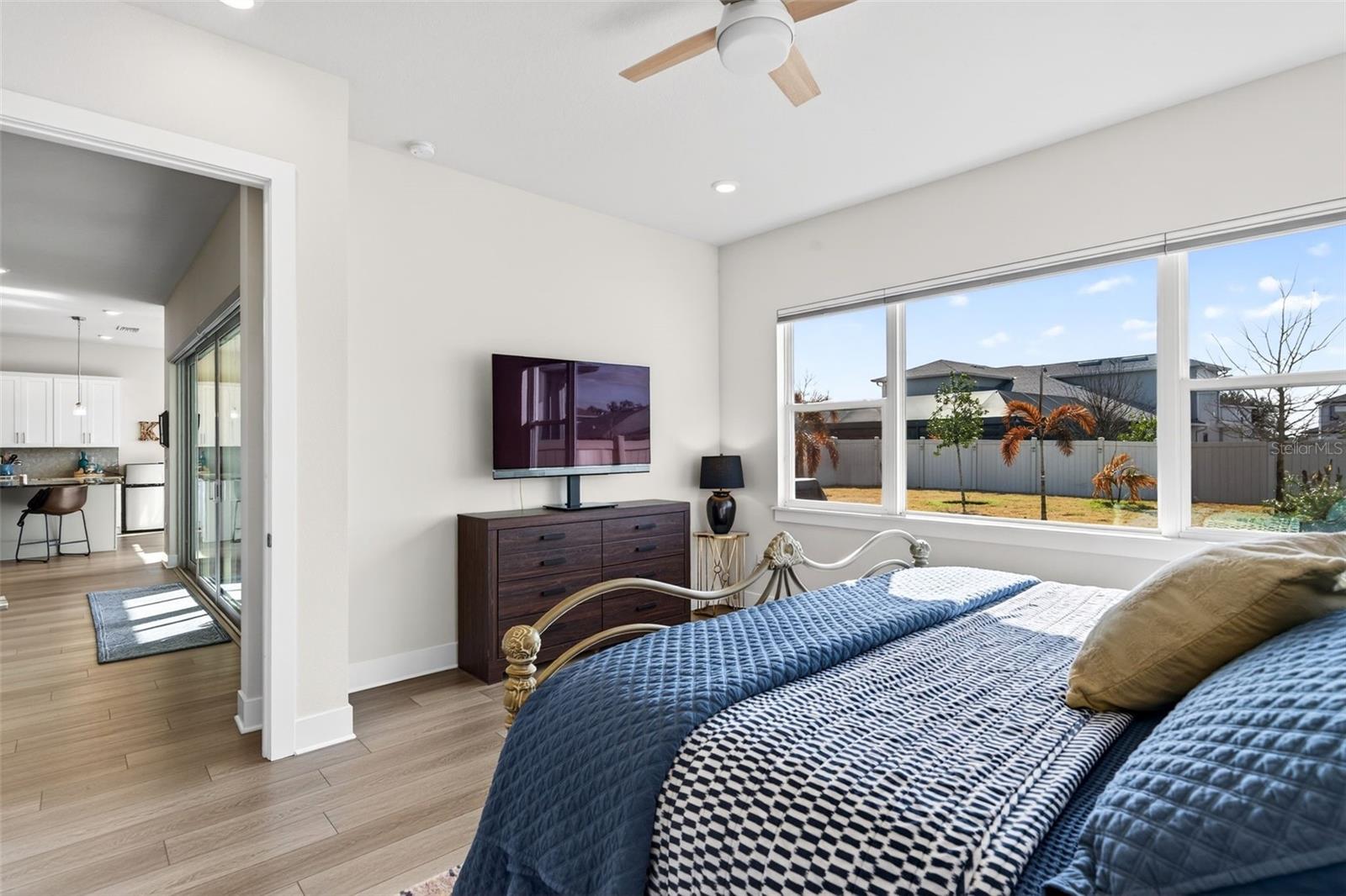 Image 36 of 94 For 8903 Drummer Plank Drive