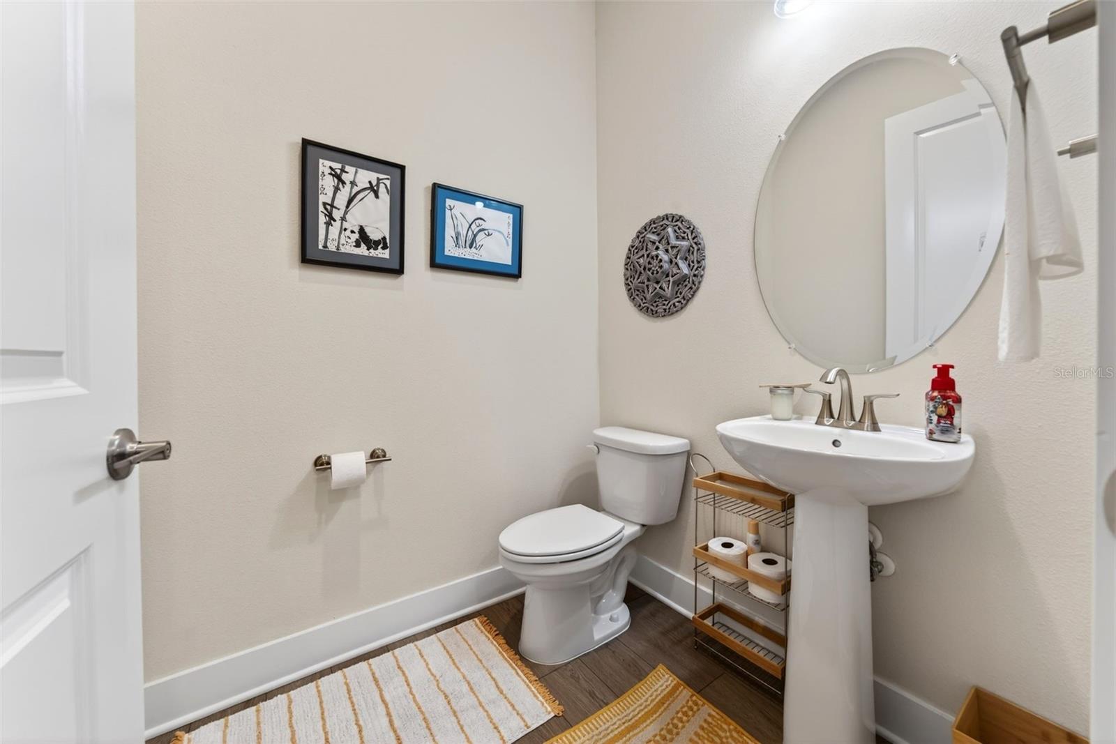 Image 44 of 94 For 8903 Drummer Plank Drive