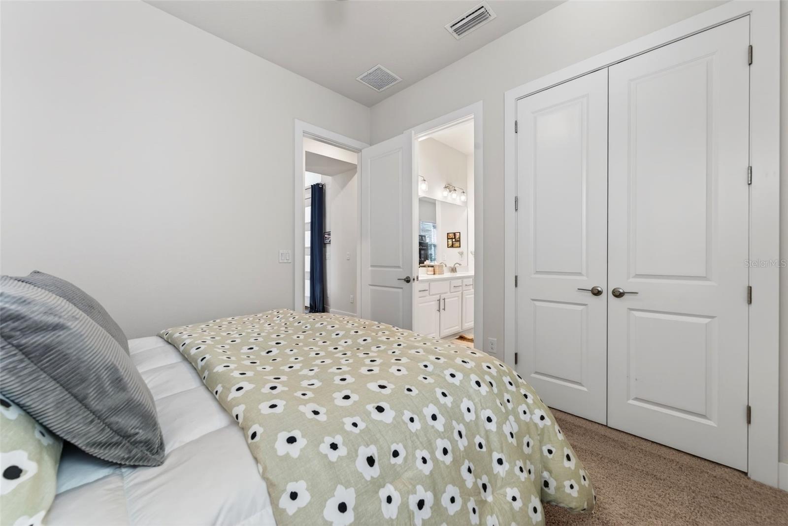 Image 46 of 94 For 8903 Drummer Plank Drive