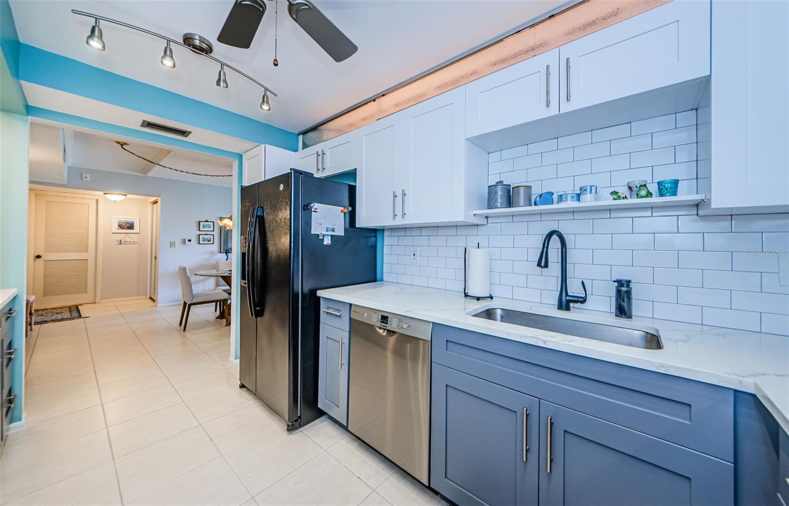 Image 13 of 41 For 2700 Bayshore Boulevard 11307