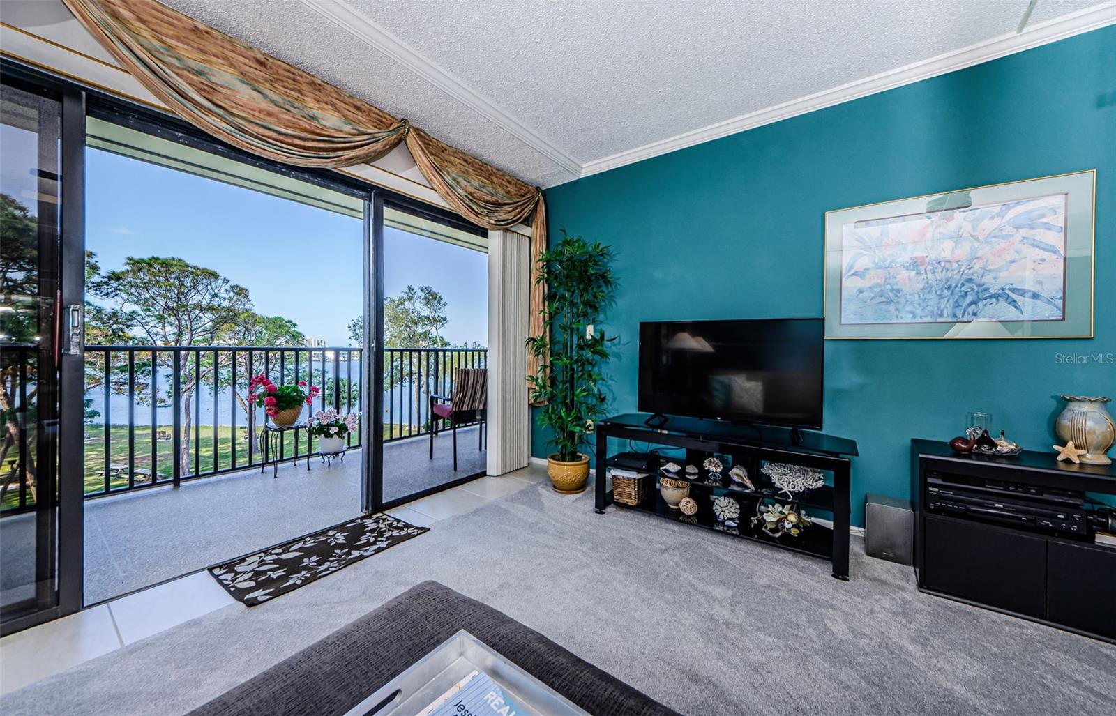 Image 8 of 41 For 2700 Bayshore Boulevard 11307