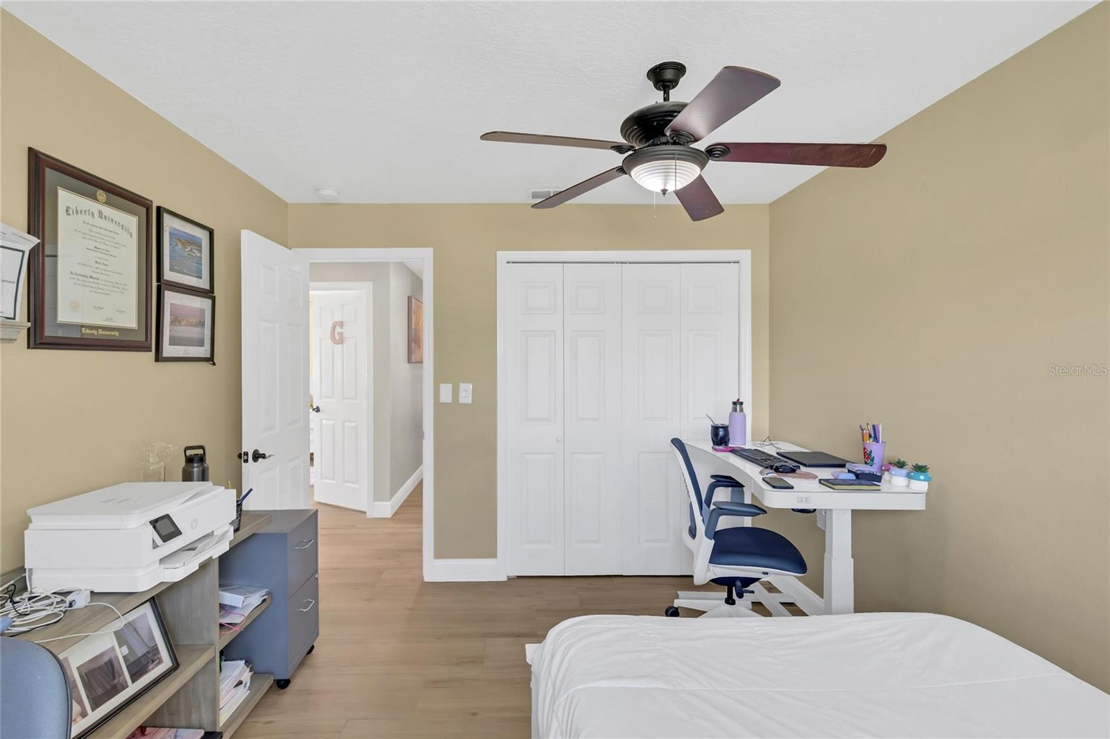 Listing photo id 15 for 11034 Malaga Drive