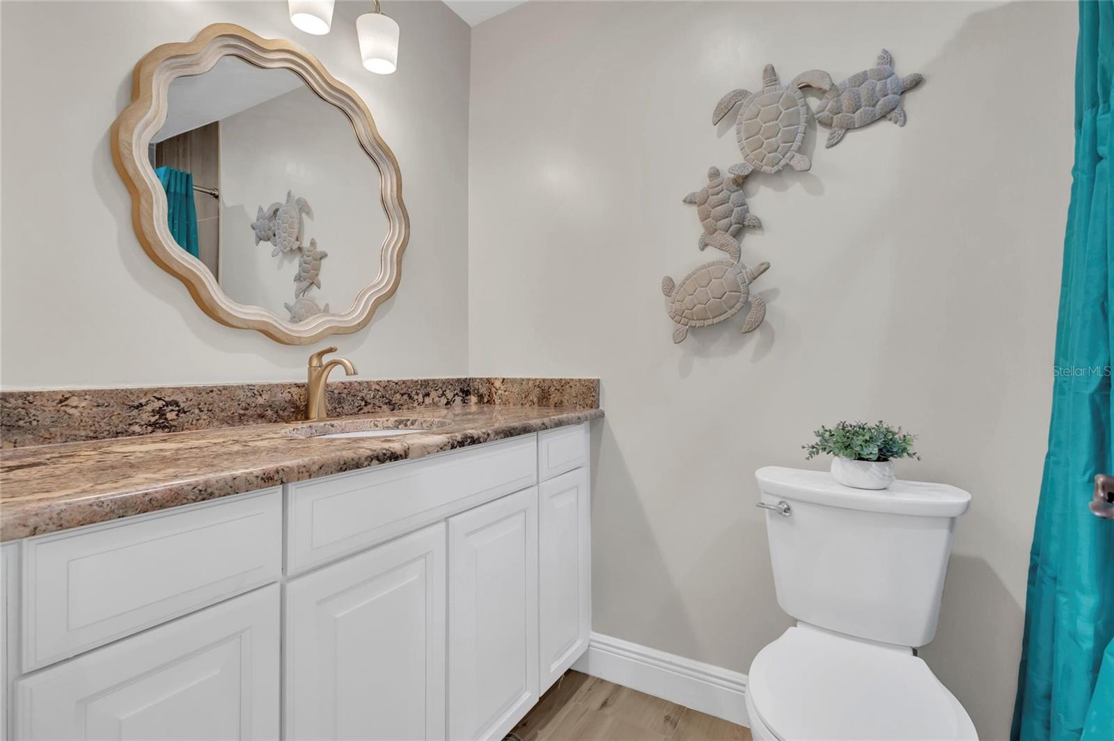 Listing photo id 21 for 11034 Malaga Drive