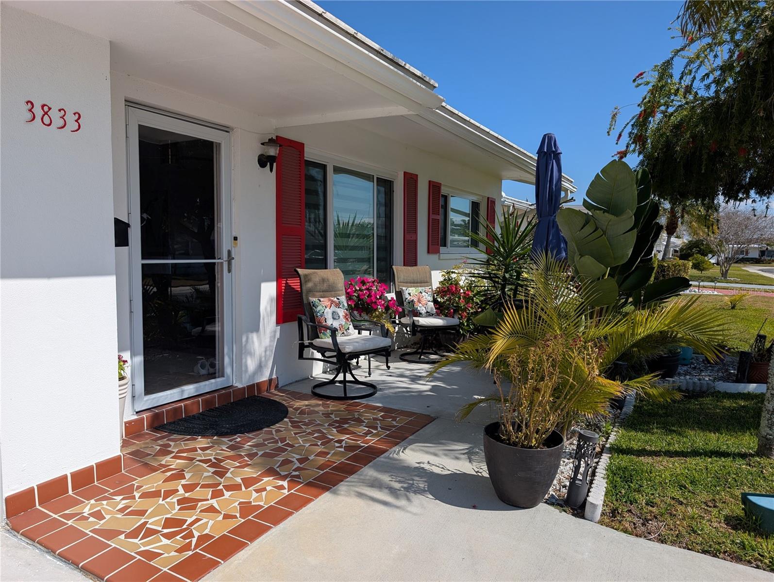 Image 4 of 37 For 3833 101st Terrace N