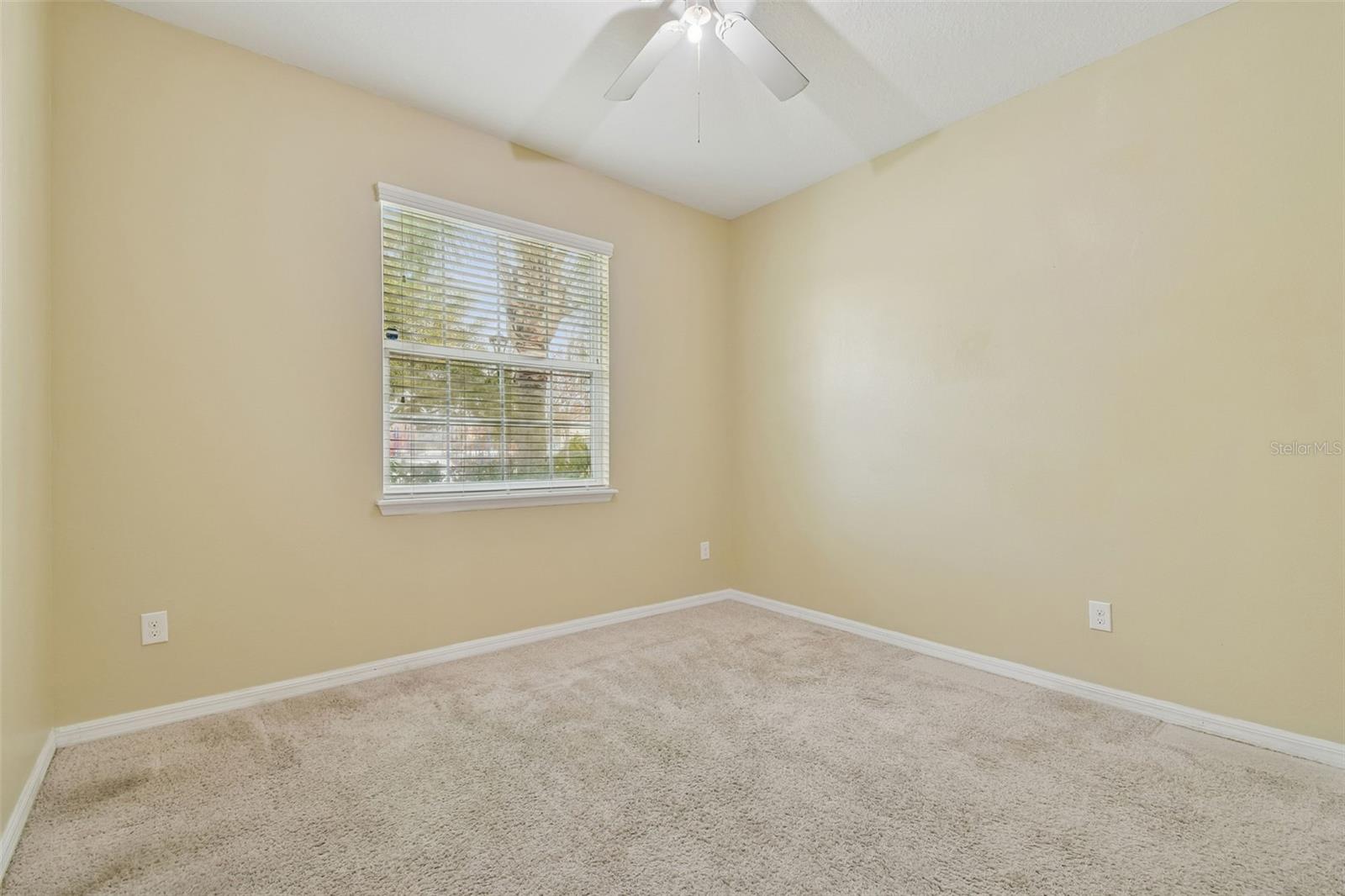 Listing photo id 21 for 10507 Avian Forrest Drive