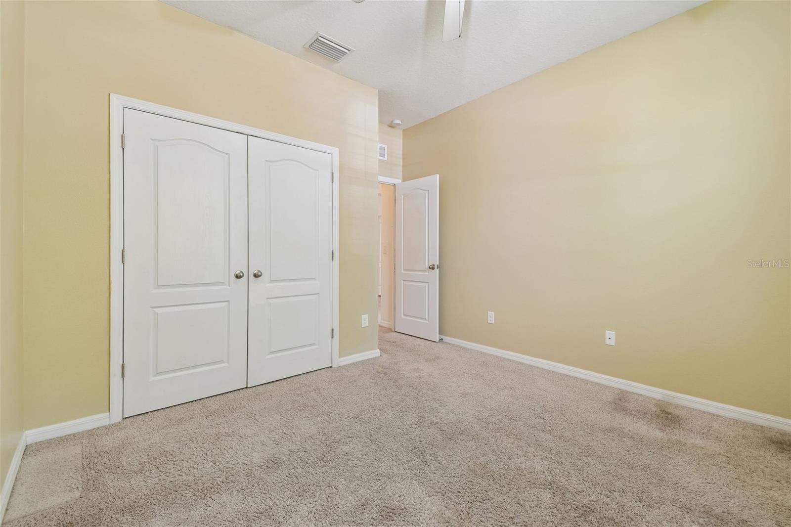 Listing photo id 22 for 10507 Avian Forrest Drive