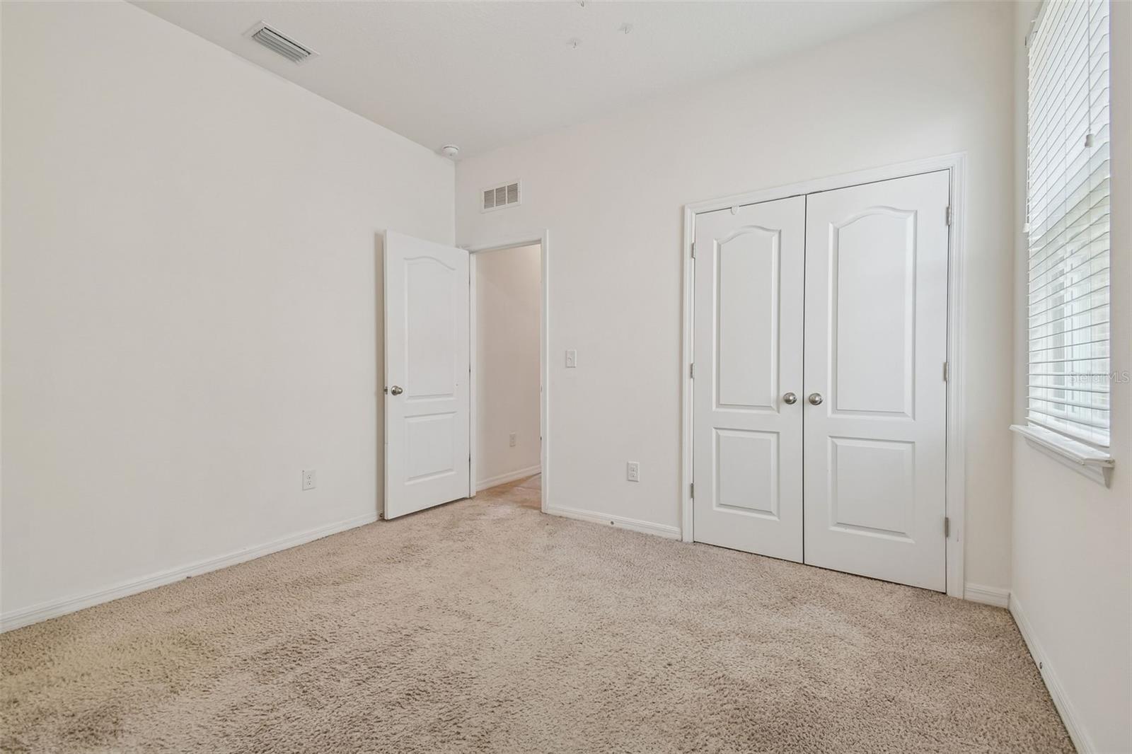 Listing photo id 24 for 10507 Avian Forrest Drive