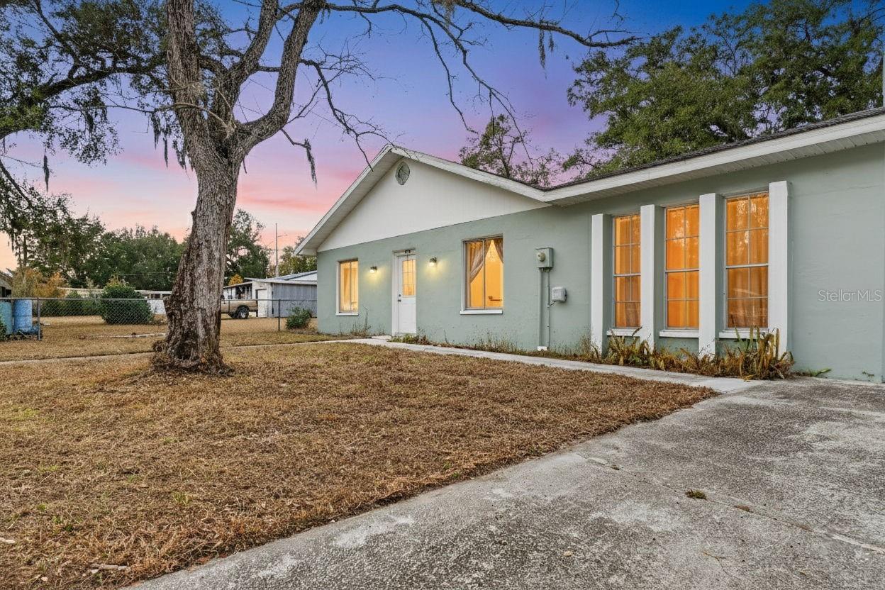 Image 2 of 74 For 39243 Lizabeth Circle