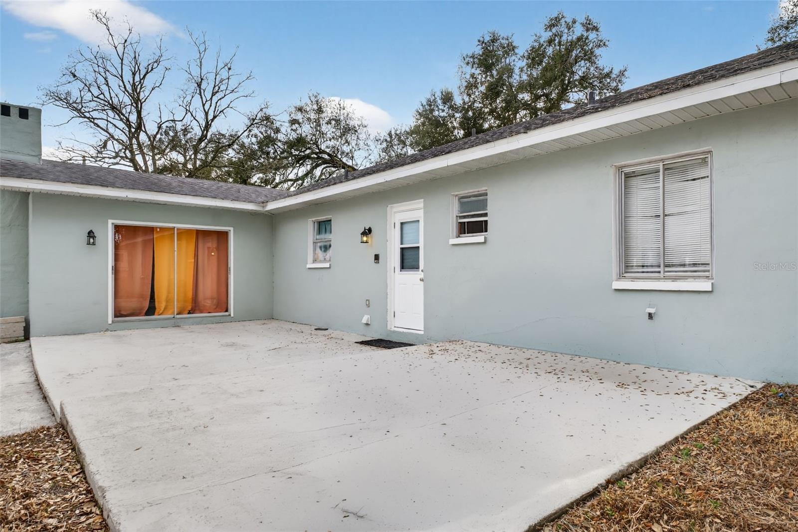 Image 41 of 74 For 39243 Lizabeth Circle