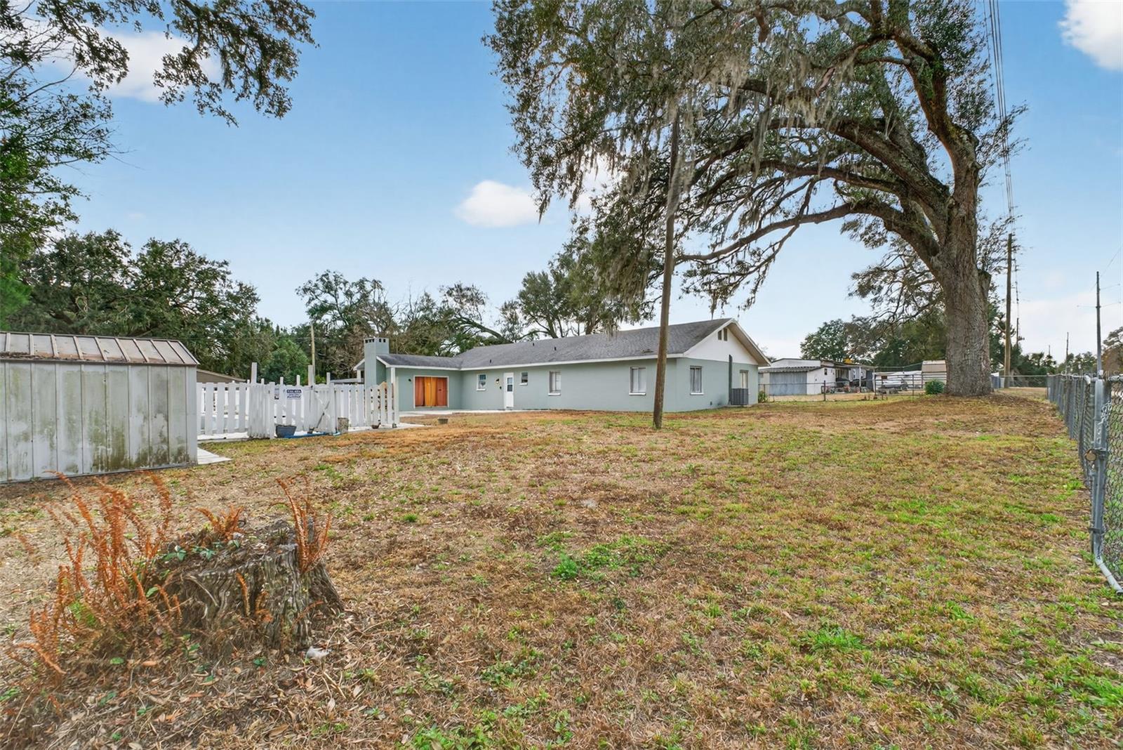 Image 48 of 74 For 39243 Lizabeth Circle