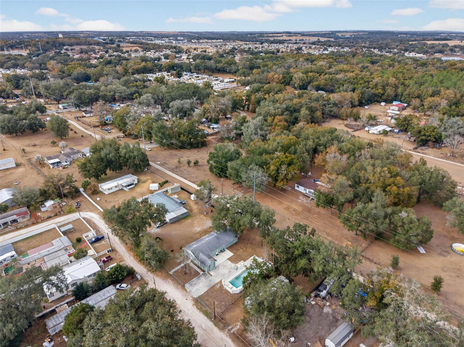 Image 62 of 74 For 39243 Lizabeth Circle