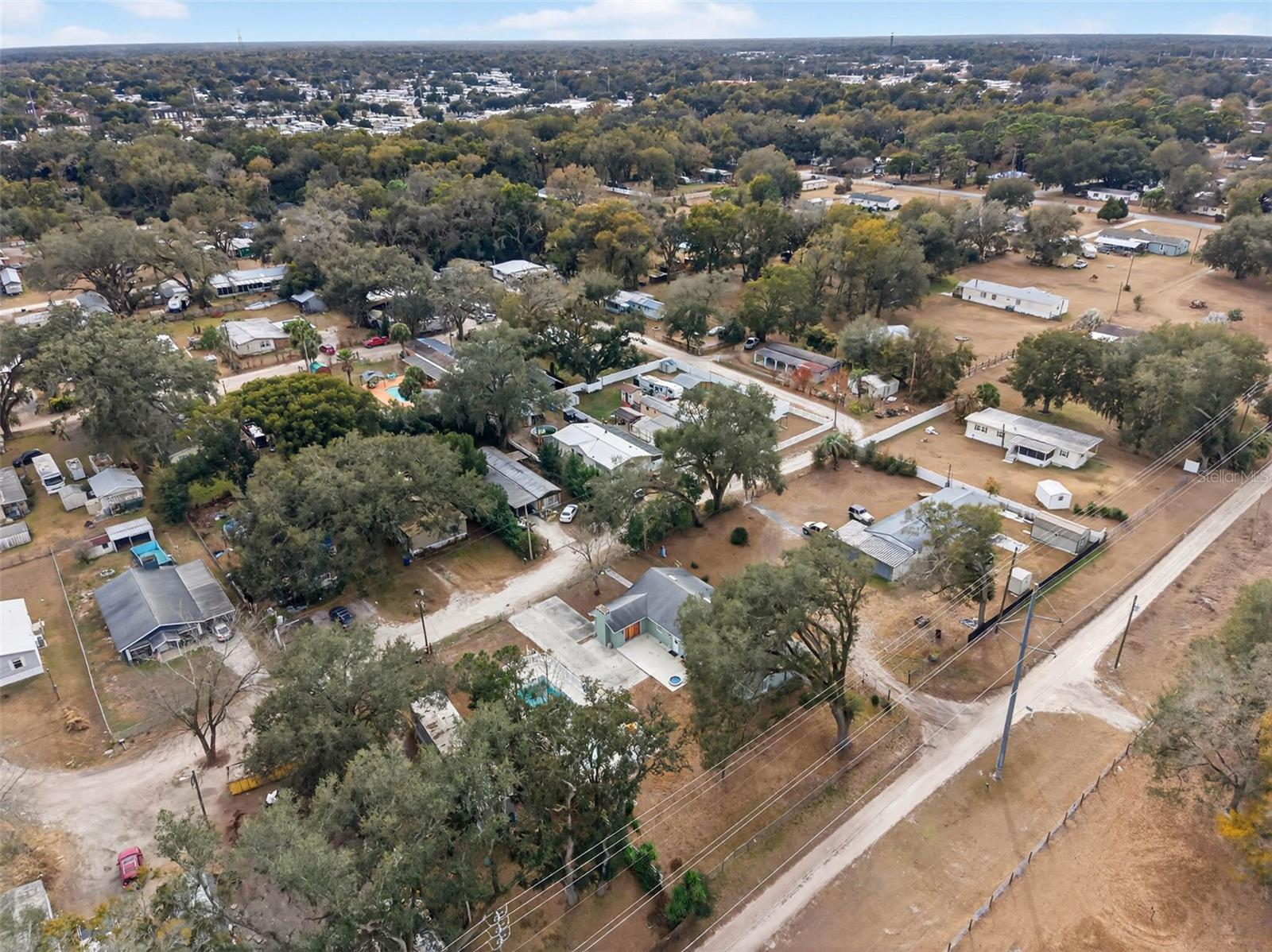 Image 67 of 74 For 39243 Lizabeth Circle