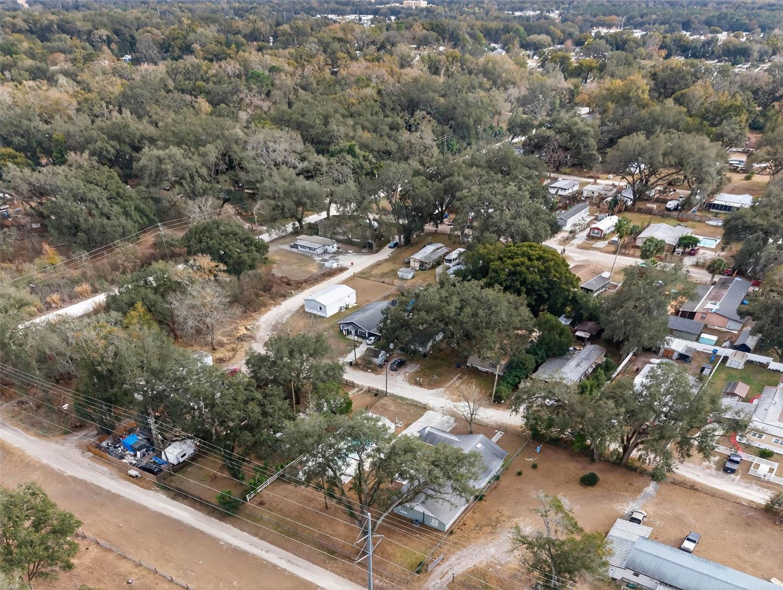 Image 69 of 74 For 39243 Lizabeth Circle