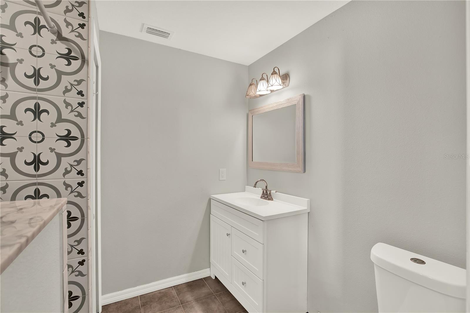 Image 12 of 24 For 10259 62nd Circle N