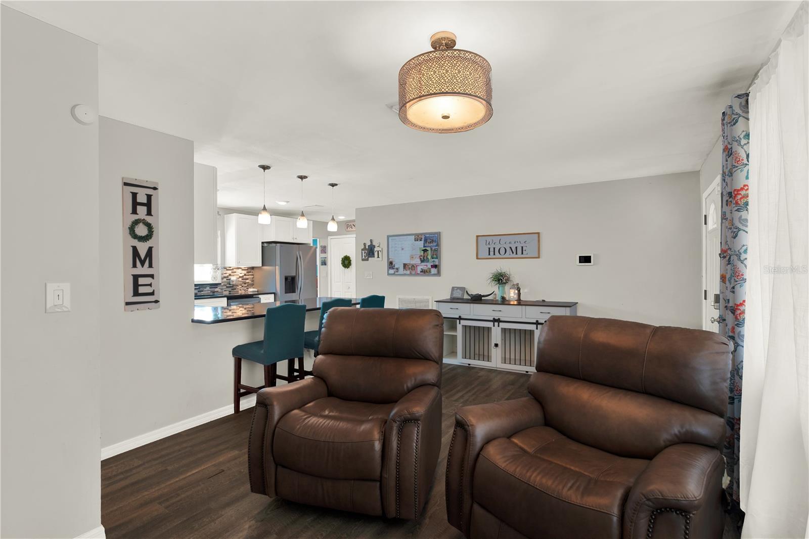 Image 4 of 24 For 10259 62nd Circle N