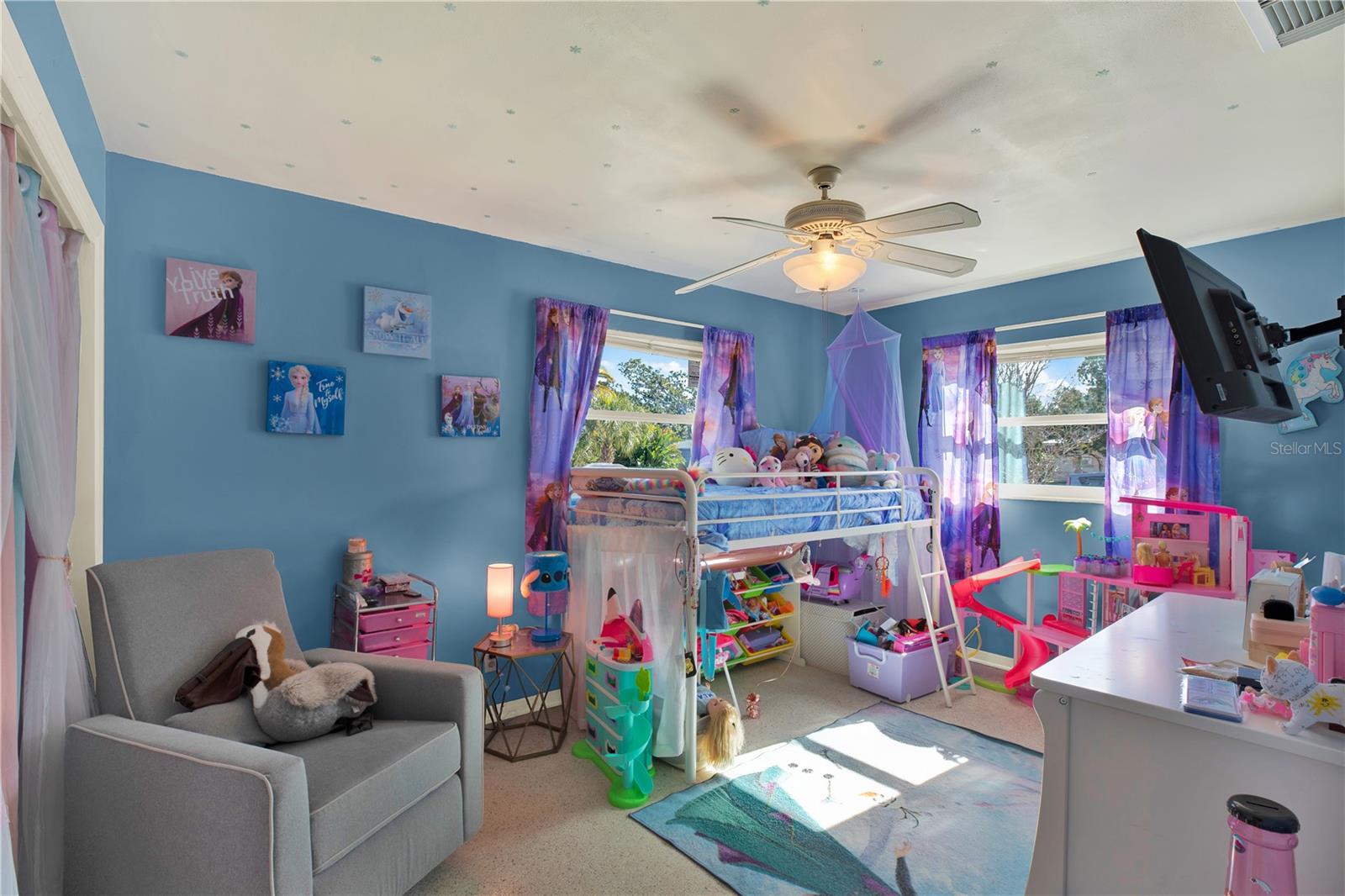 Image 9 of 24 For 10259 62nd Circle N