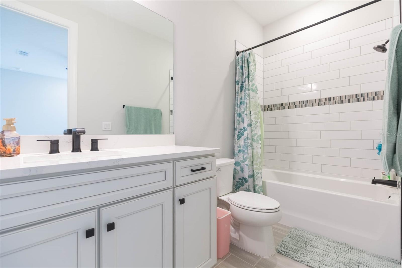 Image 21 of 49 For 3749 Maple Bay Lane