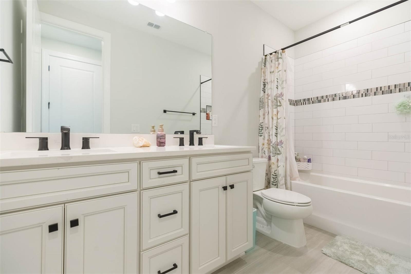 Image 34 of 49 For 3749 Maple Bay Lane