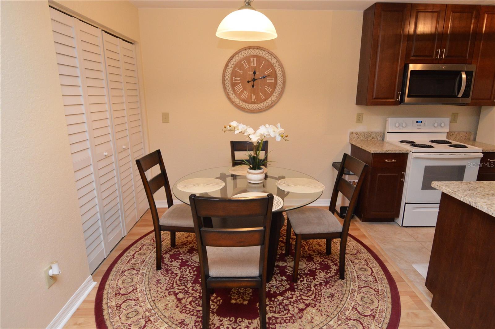 Image 12 of 94 For 10263 Gandy Boulevard N 602