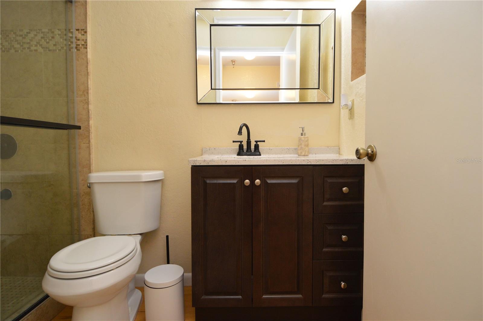 Image 22 of 94 For 10263 Gandy Boulevard N 602