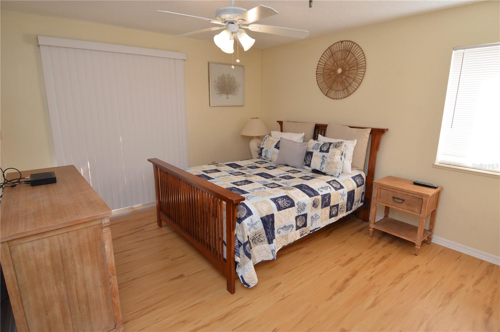 Image 28 of 94 For 10263 Gandy Boulevard N 602