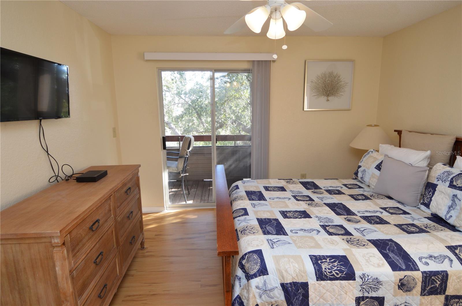 Image 29 of 94 For 10263 Gandy Boulevard N 602