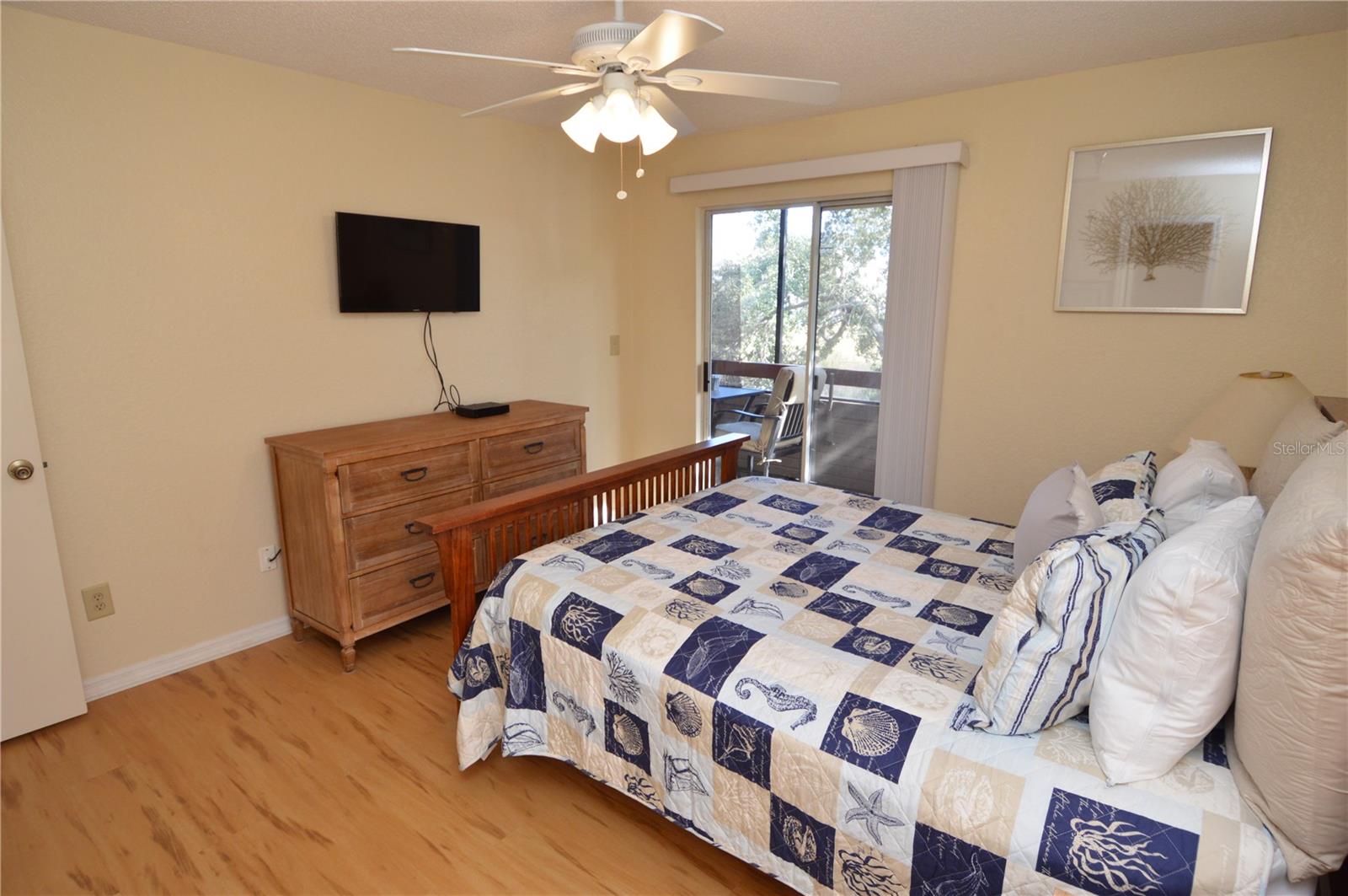 Image 31 of 94 For 10263 Gandy Boulevard N 602