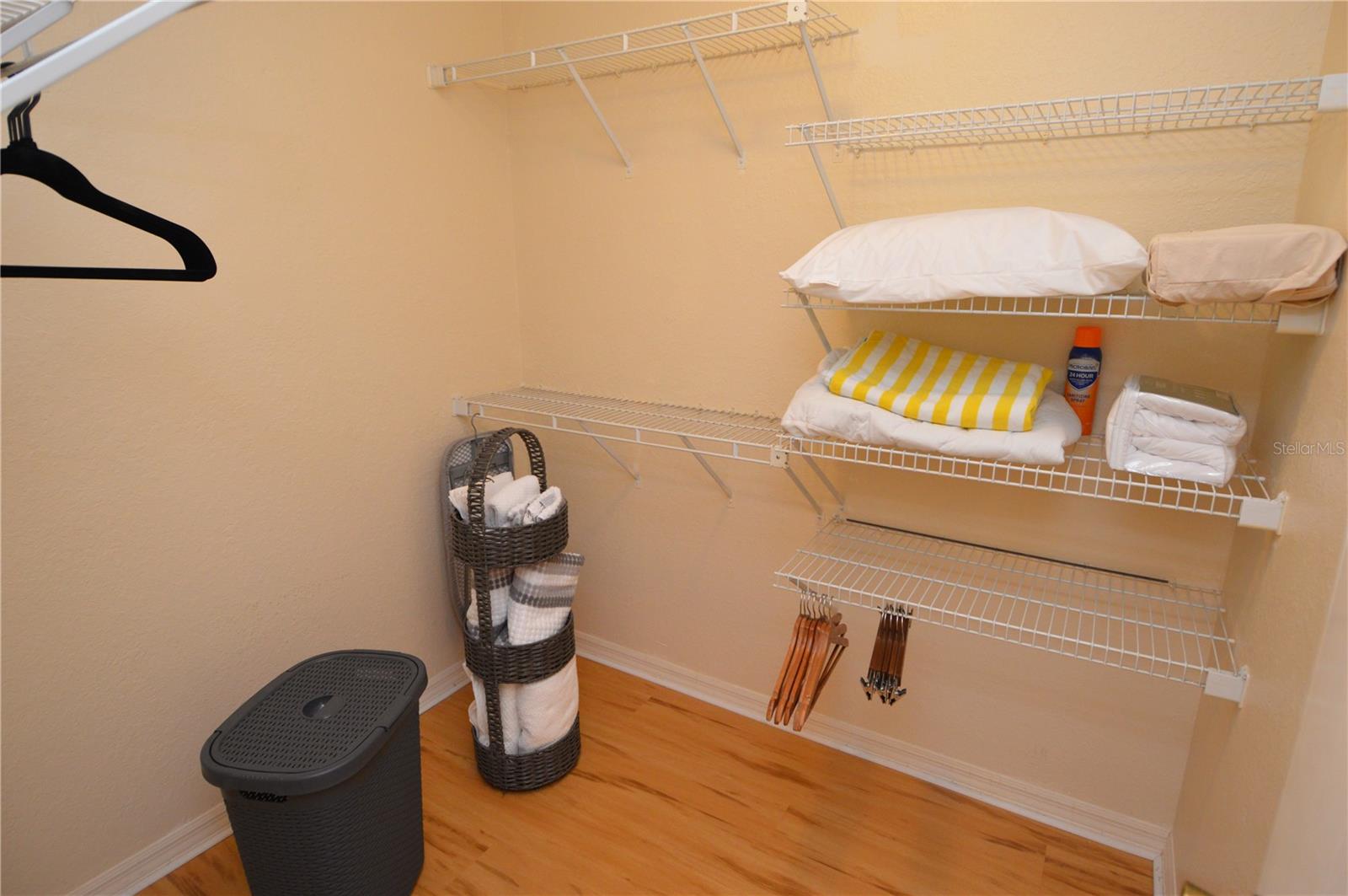 Image 36 of 94 For 10263 Gandy Boulevard N 602