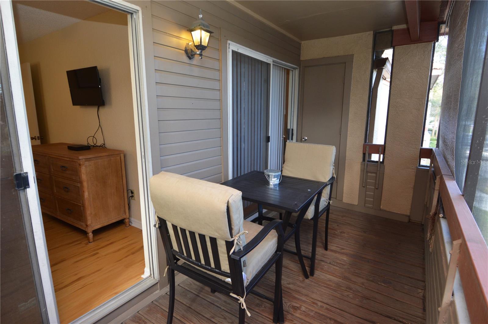 Image 40 of 94 For 10263 Gandy Boulevard N 602