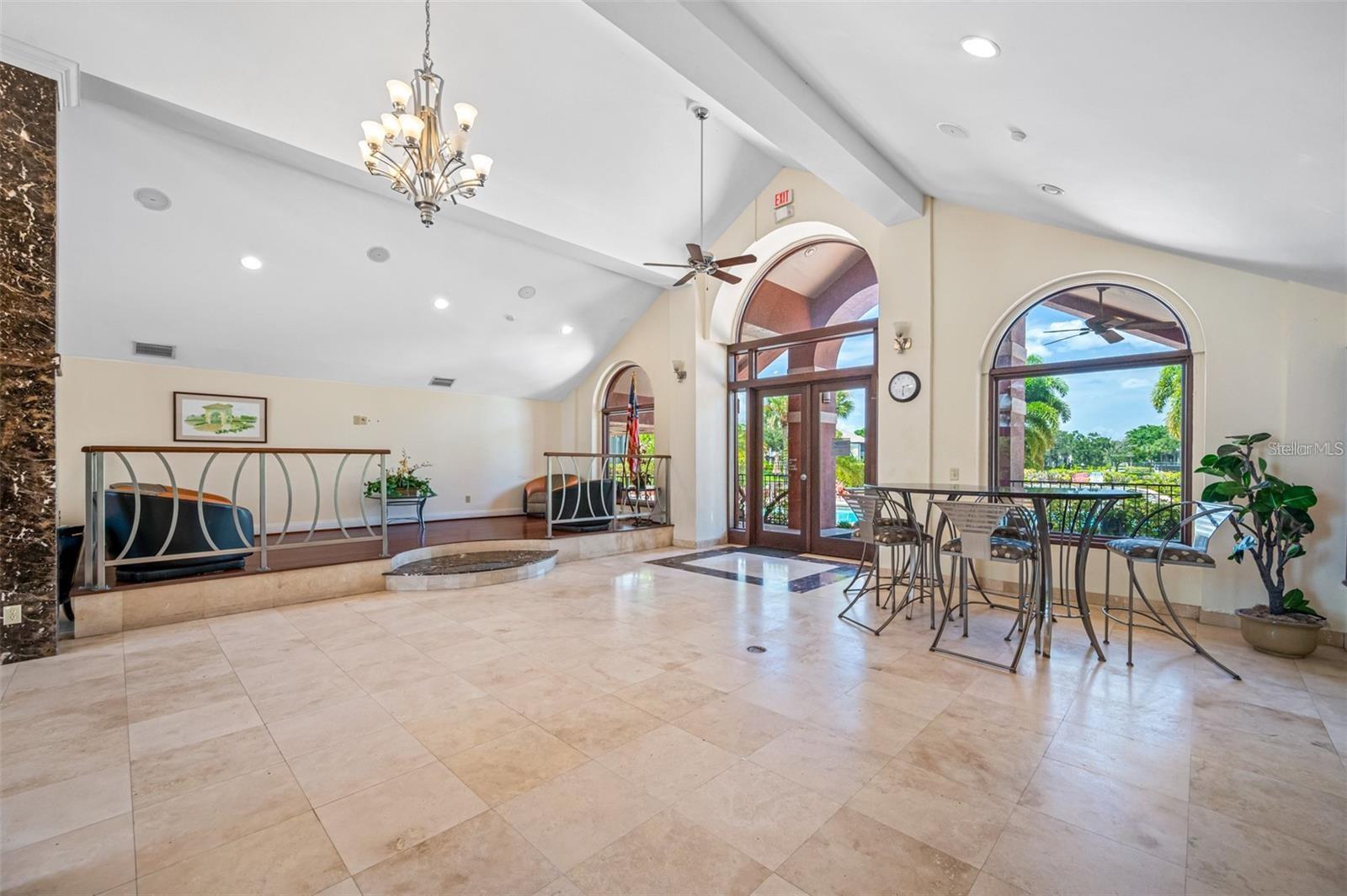 Image 71 of 94 For 10263 Gandy Boulevard N 602