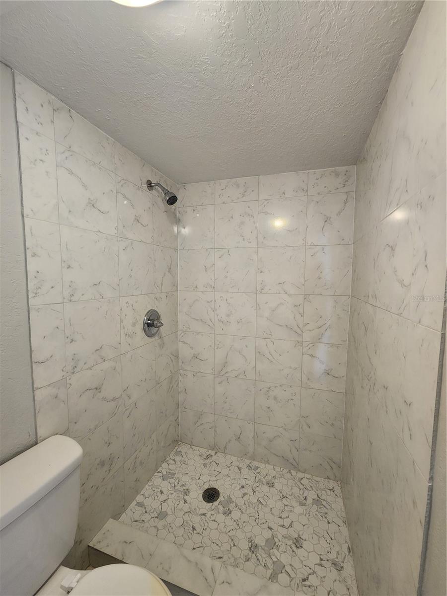 Image 20 of 30 For 4502 42nd Street