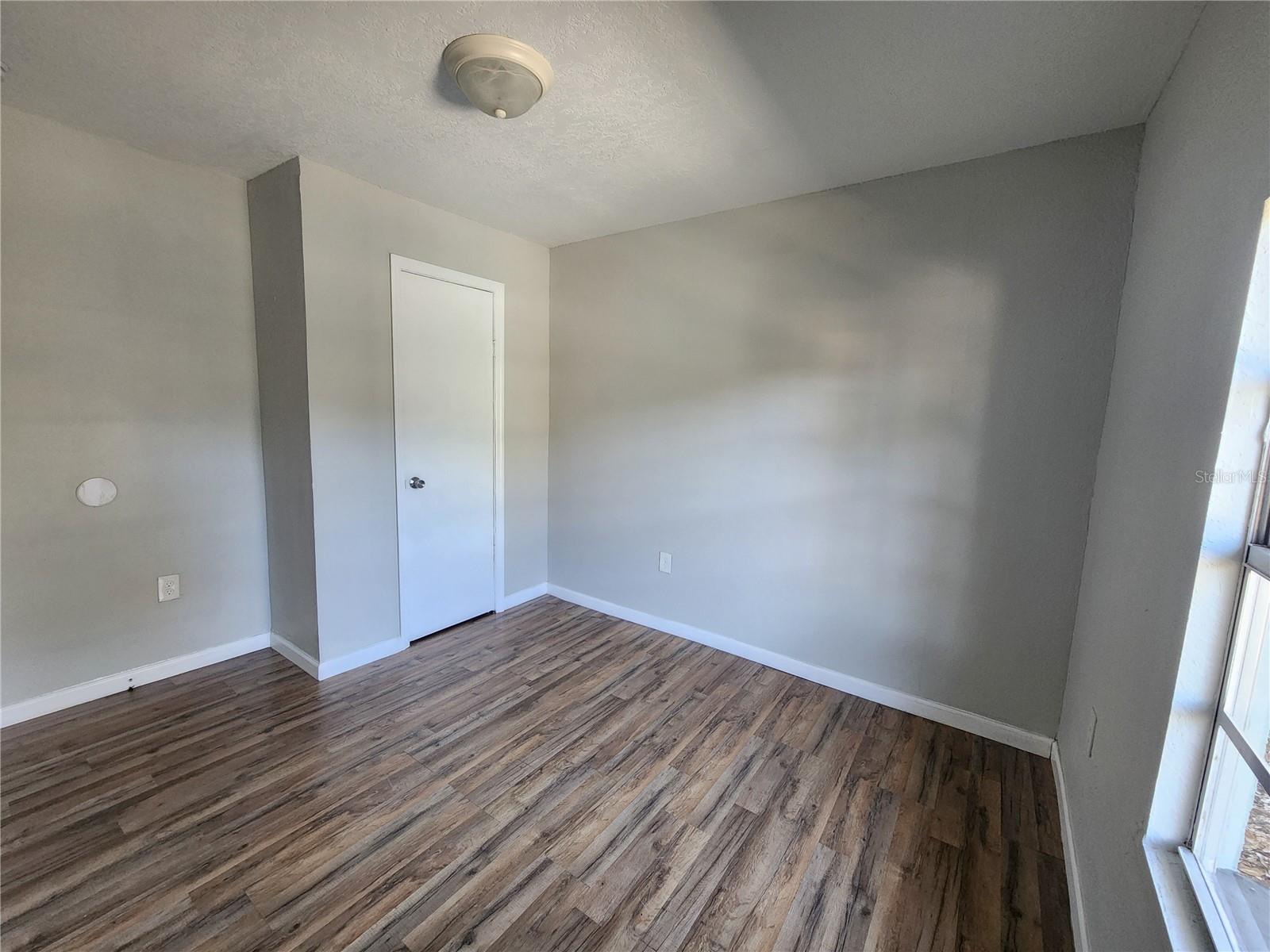 Image 22 of 30 For 4502 42nd Street