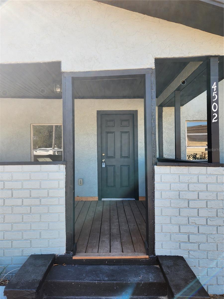 Image 3 of 30 For 4502 42nd Street