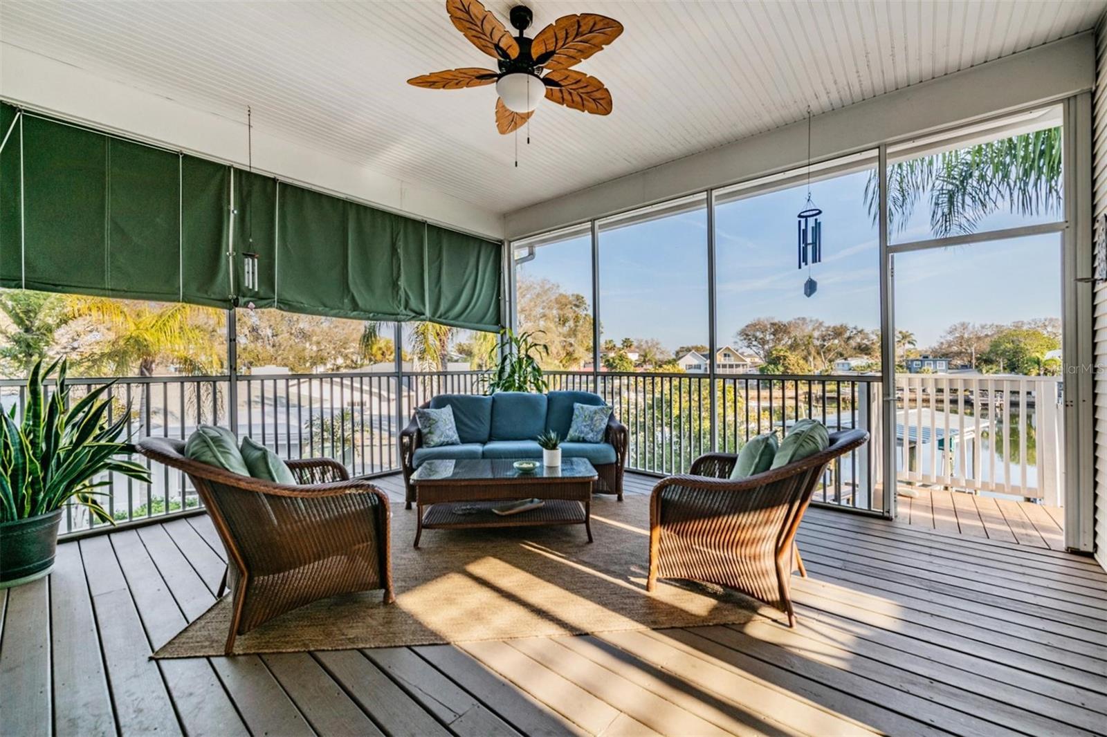 Image 28 of 92 For 116 Carlyle Circle