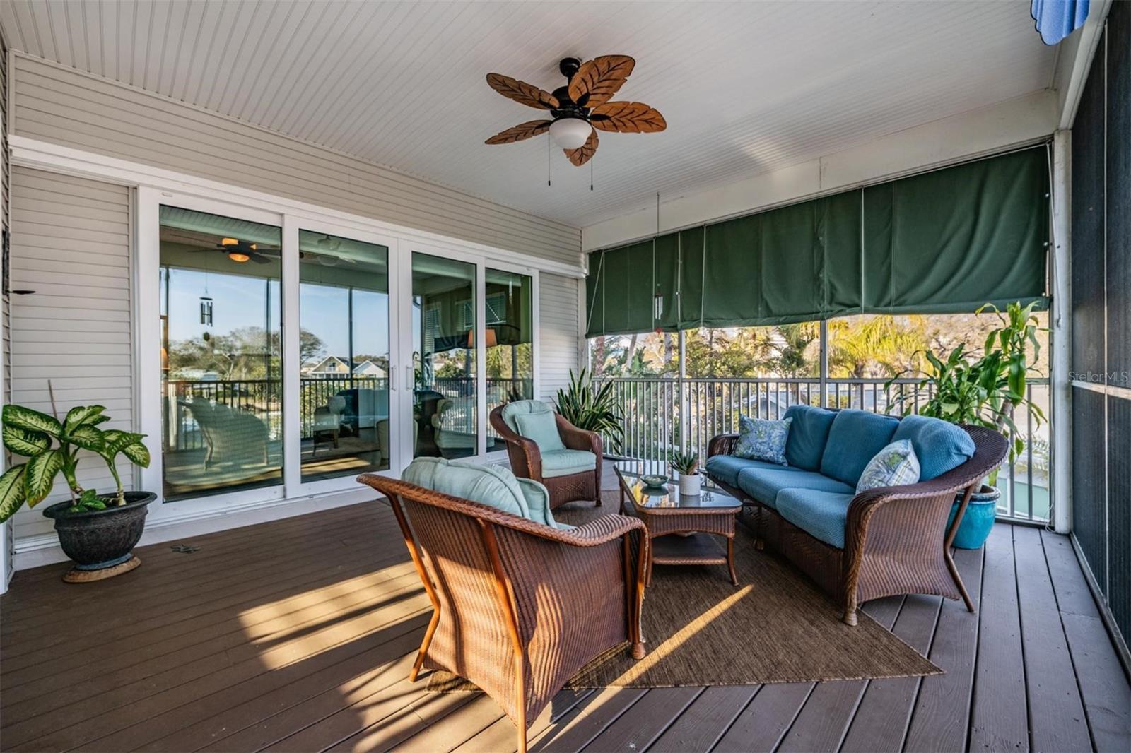 Image 29 of 92 For 116 Carlyle Circle