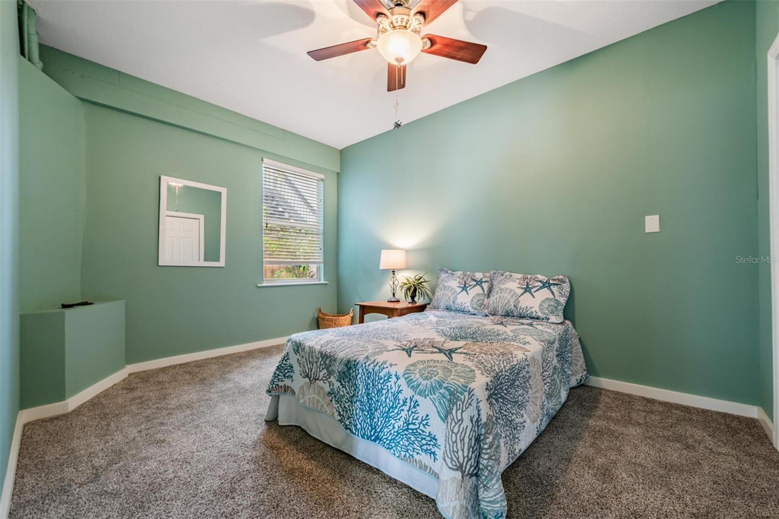 Image 57 of 92 For 116 Carlyle Circle