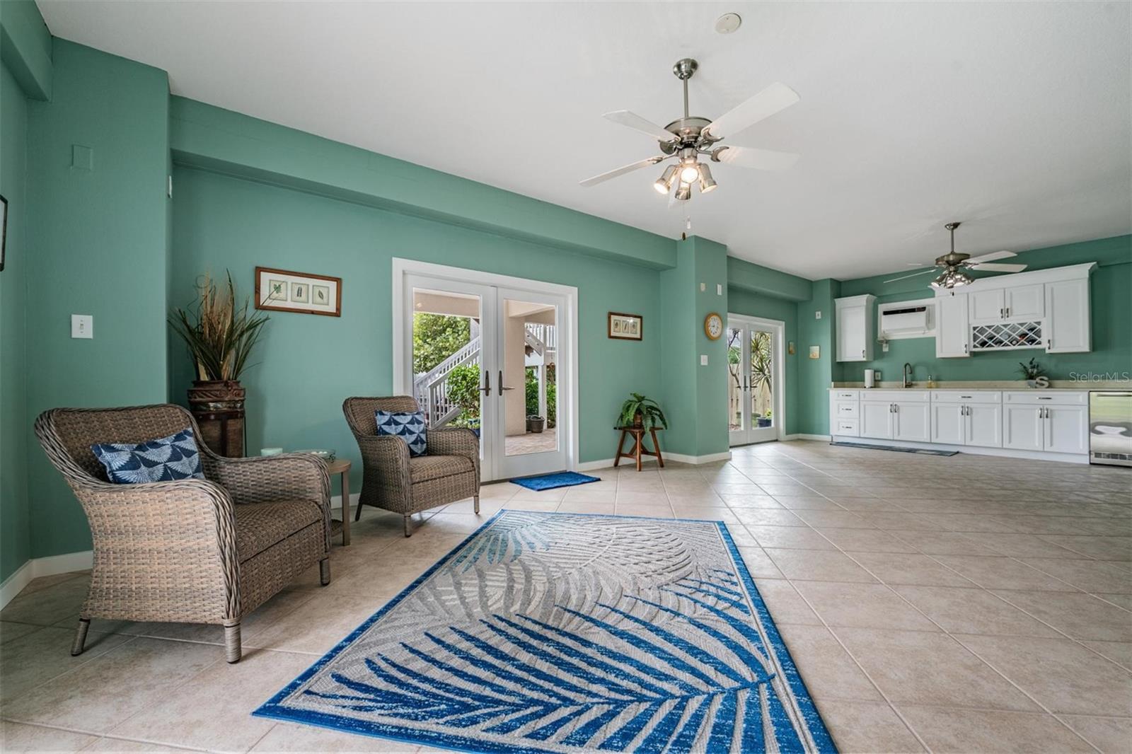 Image 60 of 92 For 116 Carlyle Circle