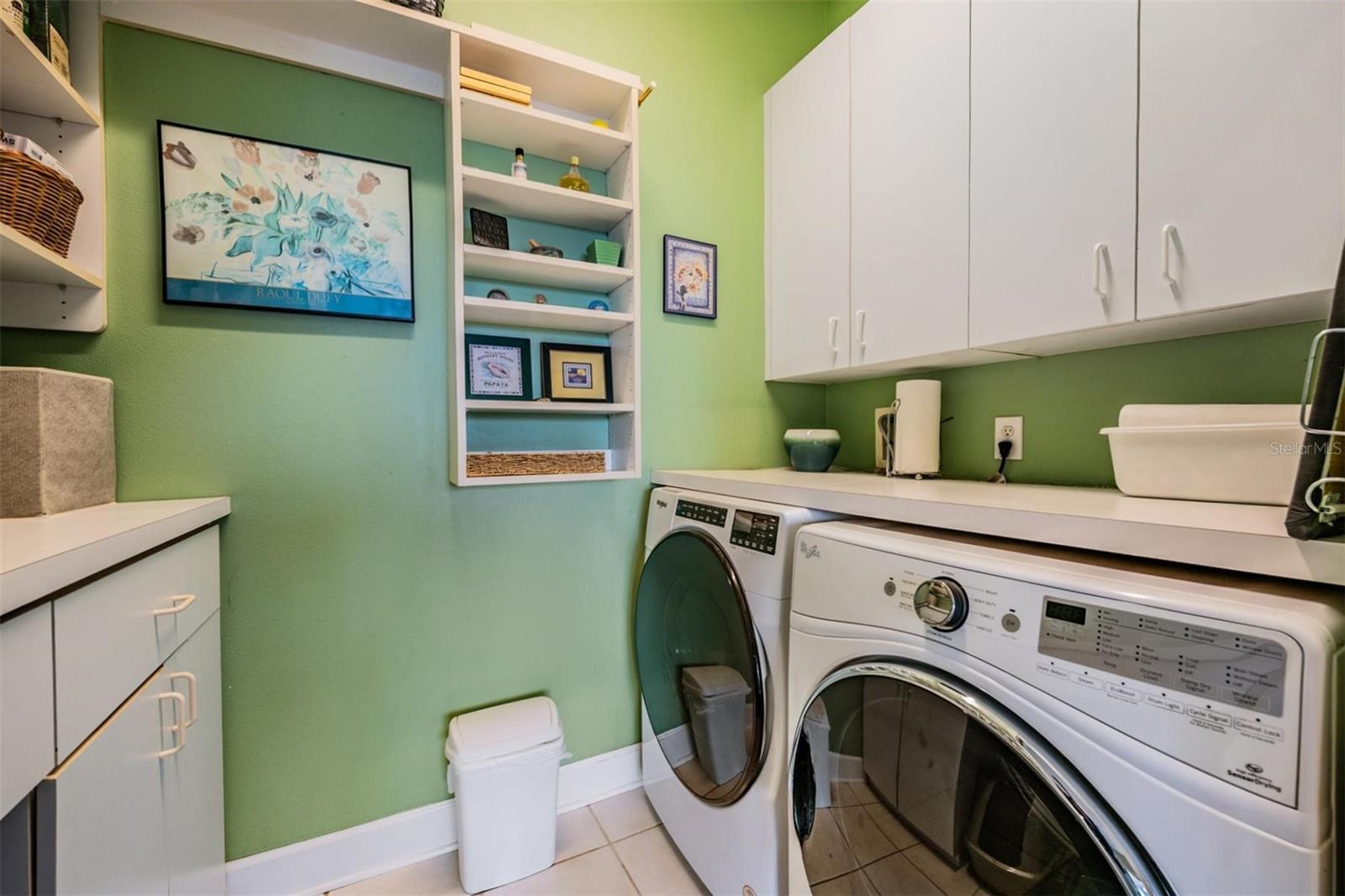 Image 64 of 92 For 116 Carlyle Circle