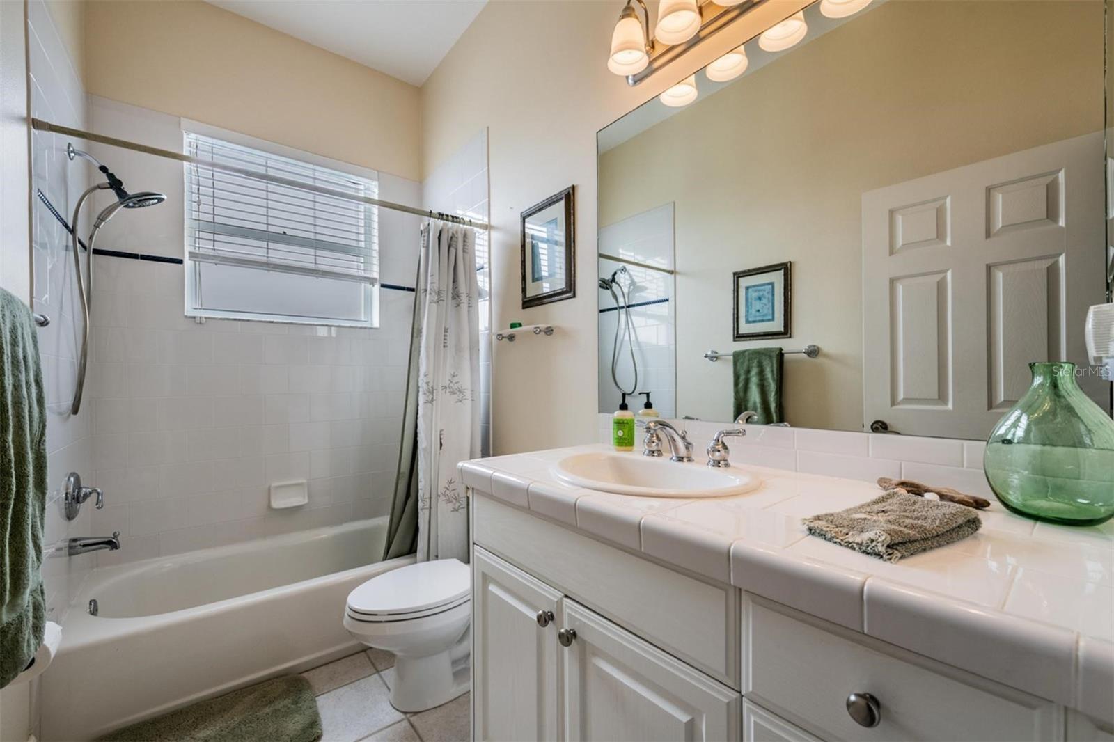 Image 65 of 92 For 116 Carlyle Circle