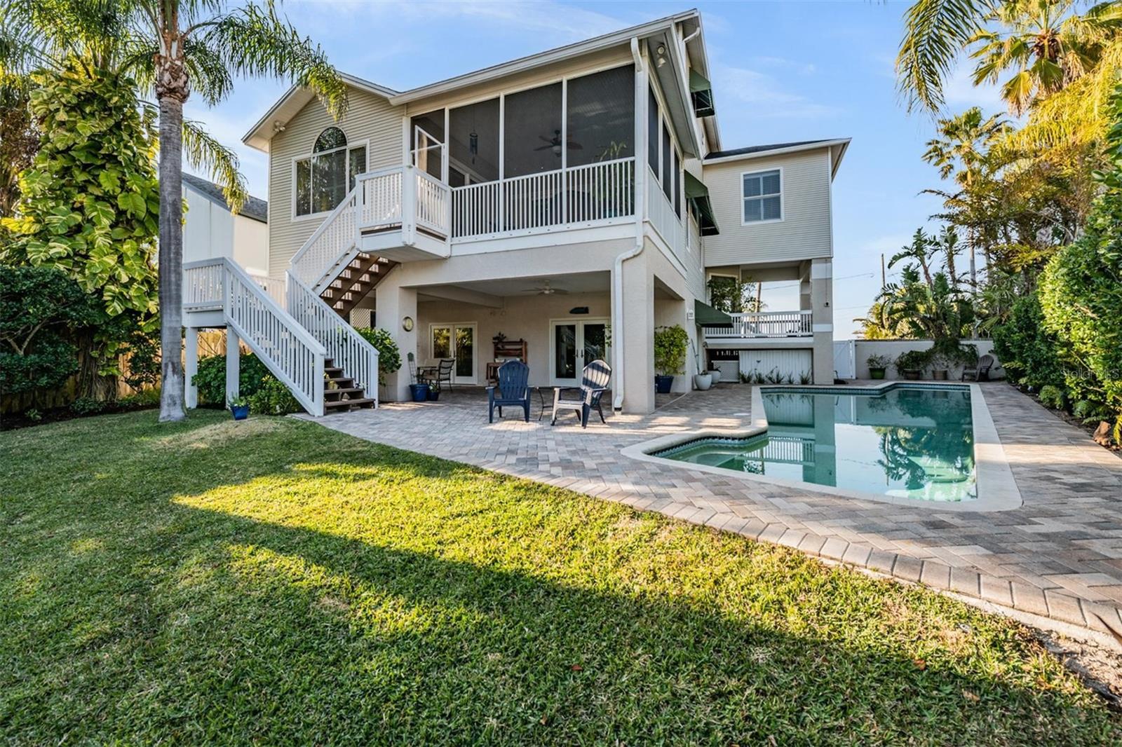 Image 72 of 92 For 116 Carlyle Circle