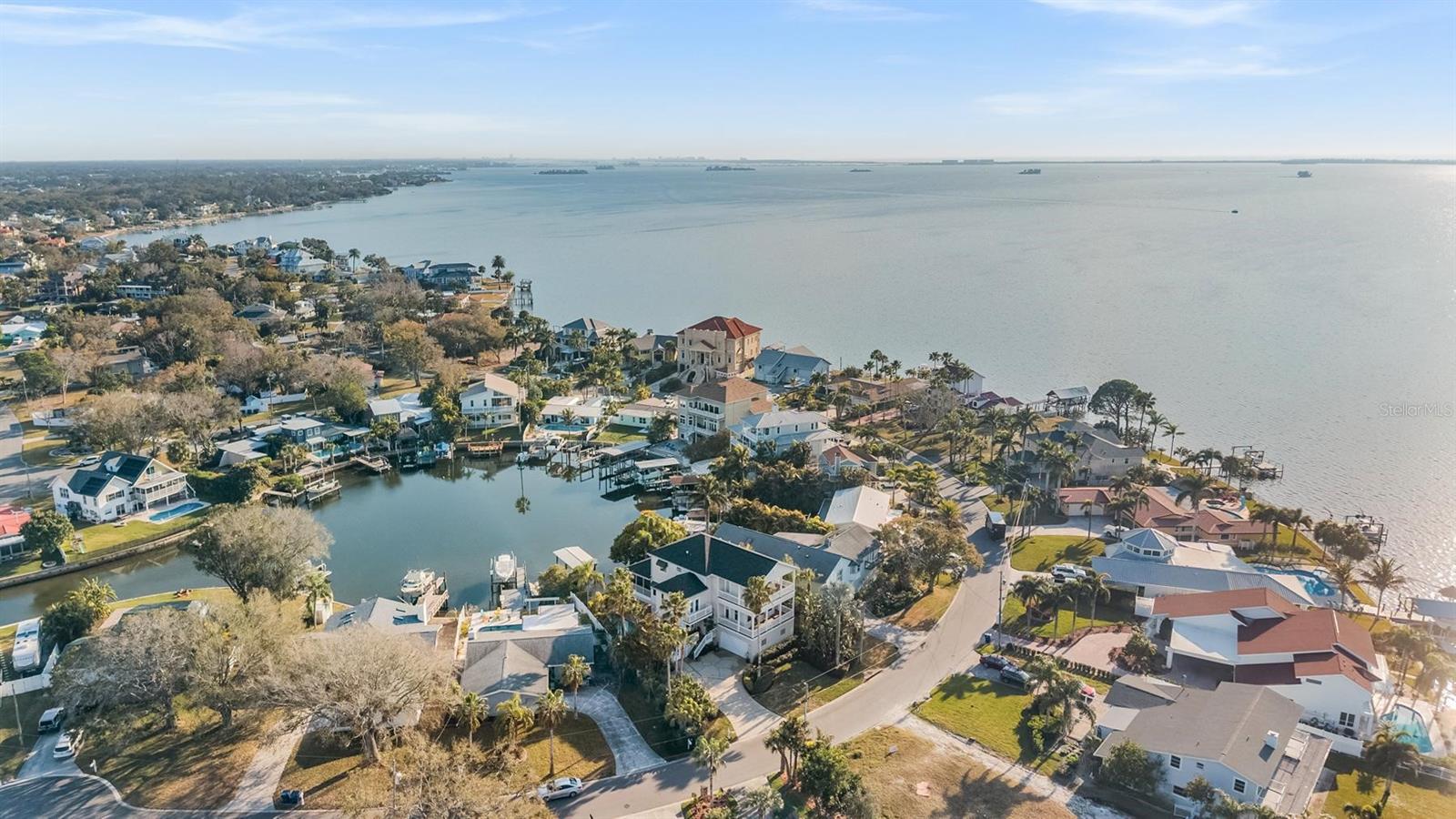 Image 8 of 92 For 116 Carlyle Circle