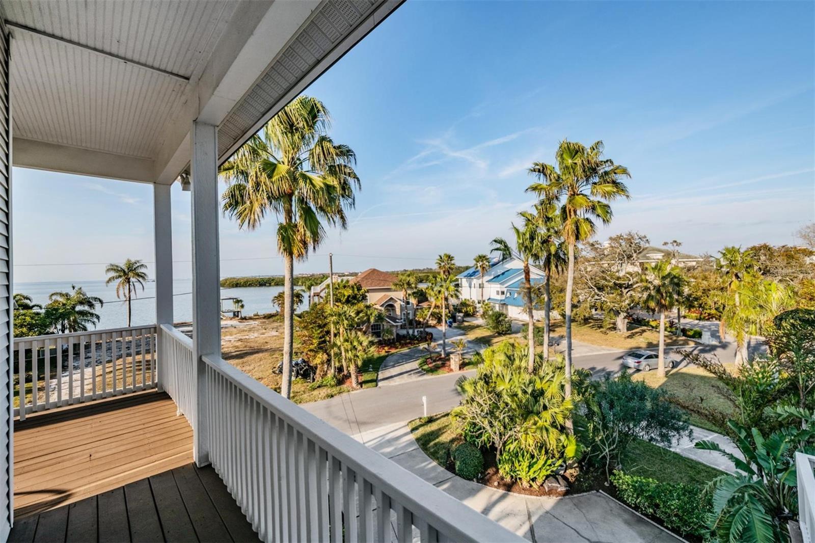 Image 80 of 92 For 116 Carlyle Circle