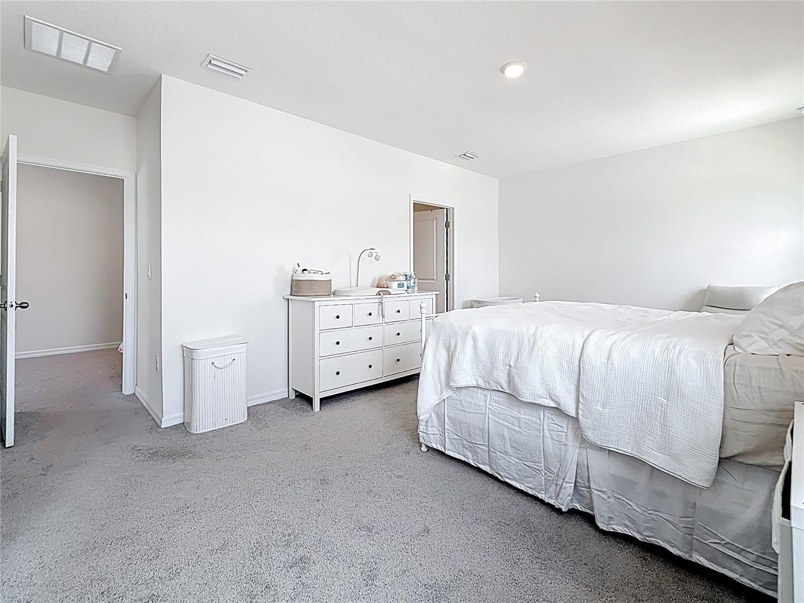 Image 20 of 38 For 33568 Barberry Leaf Way