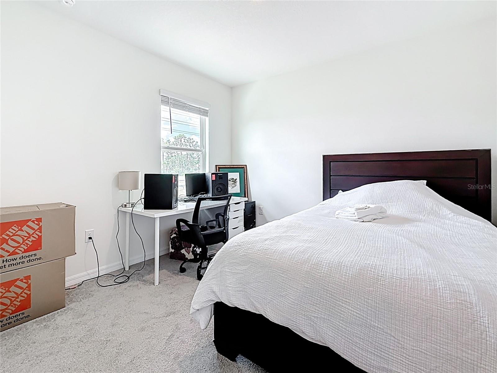 Image 24 of 38 For 33568 Barberry Leaf Way