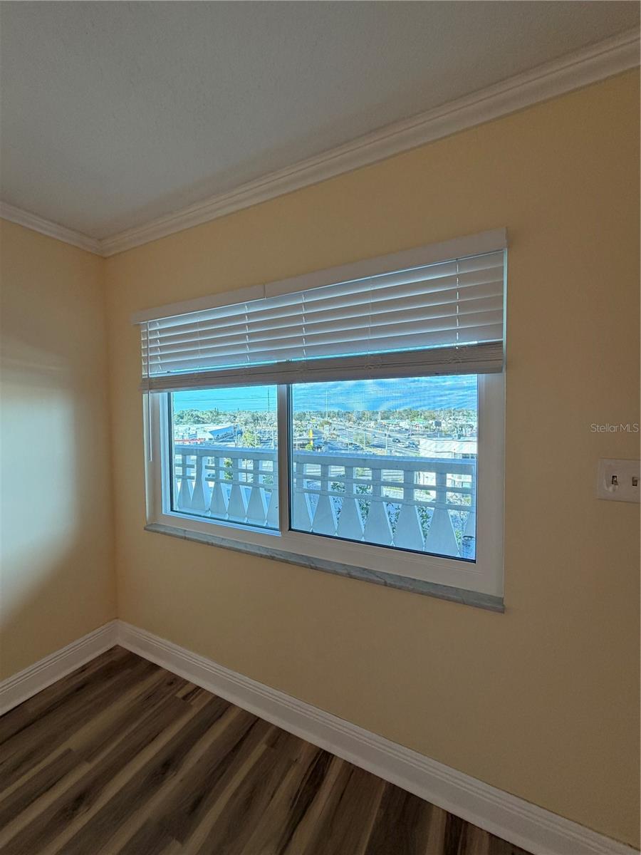 Image 4 of 31 For 8950 Park Boulevard 603