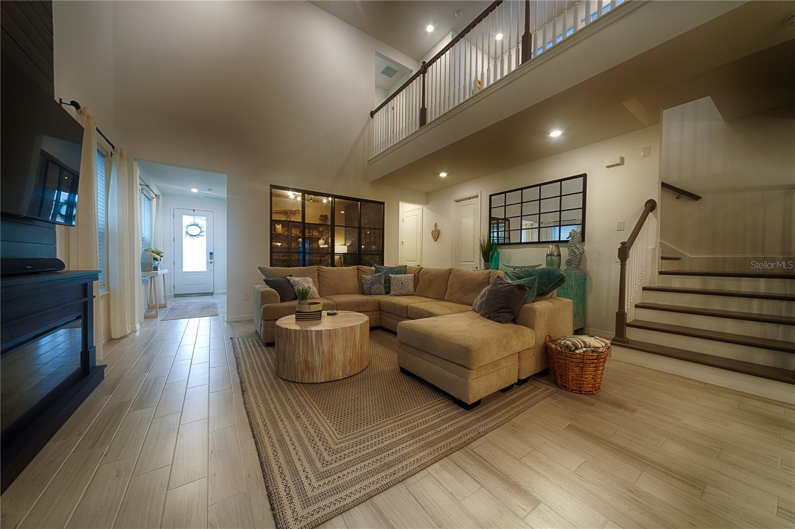 Image 10 of 31 For 15133 Summer Harvest Street