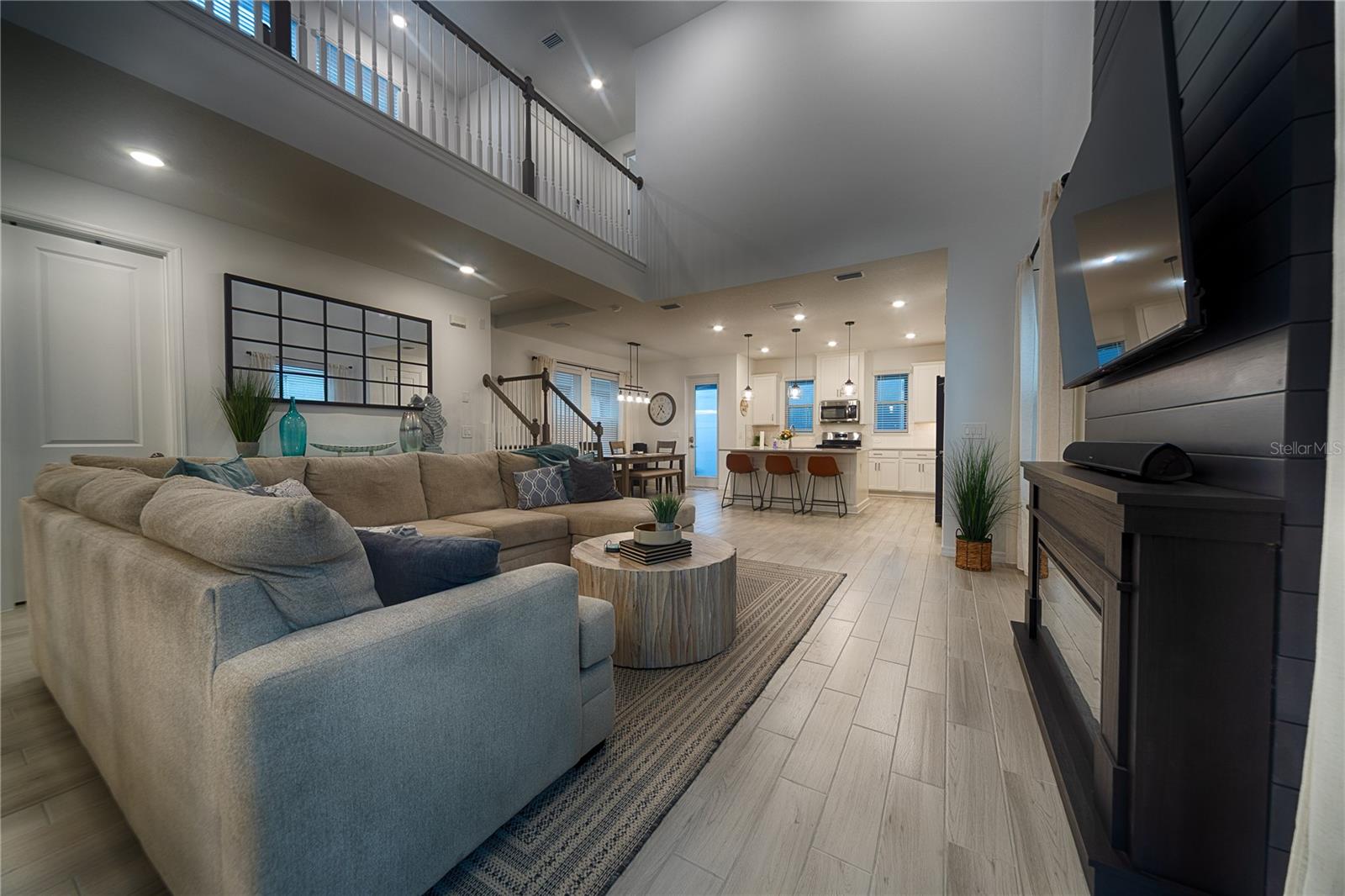 Image 9 of 31 For 15133 Summer Harvest Street